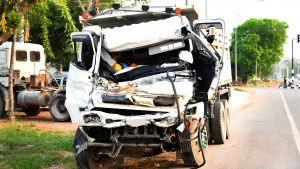 Why Choose a Truck Accident Lawyer